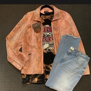 NWOT, Gorgeous animal print jacket!!